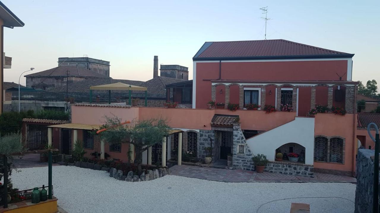 サンタ・ヴェネリーナ Original Sicily Houseヴィラ エクステリア 写真